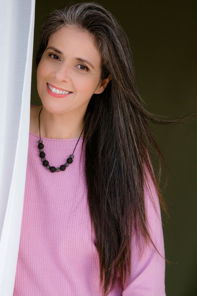 עינת לביאד
Einat Laviad